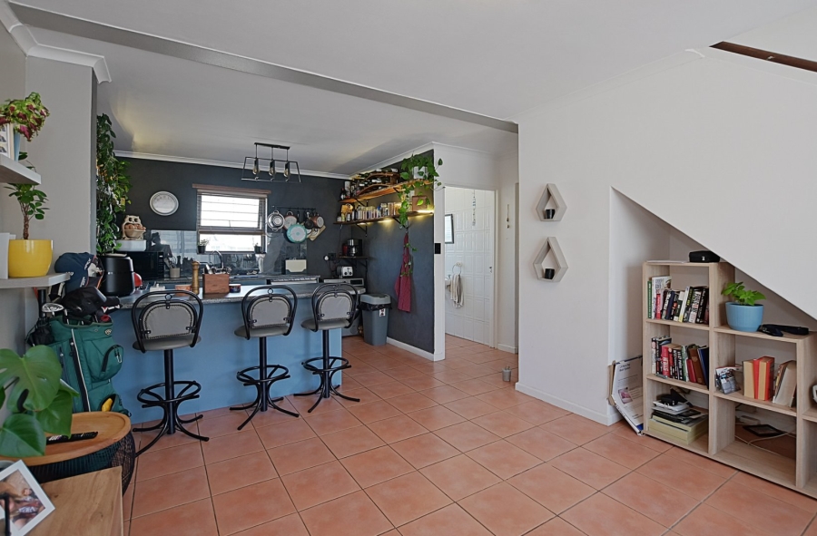 2 Bedroom Property for Sale in Parklands Western Cape